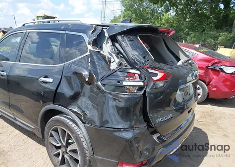 2018 Nissan Rogue Sl z USA, uszkodzony, nr VIN JN8AT2MT3JW452491